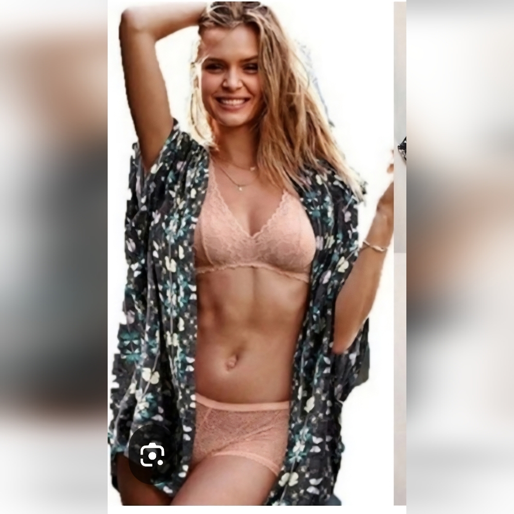 Victoria's Secret Butterfly Kimono Size M/L(10/12) ID#36007291